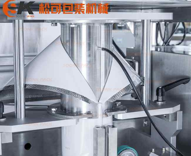 自动立式包装机翻领式成型器图片
